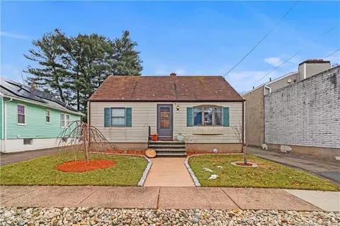 67 Sterling Rd, East Hartford, CT 06108