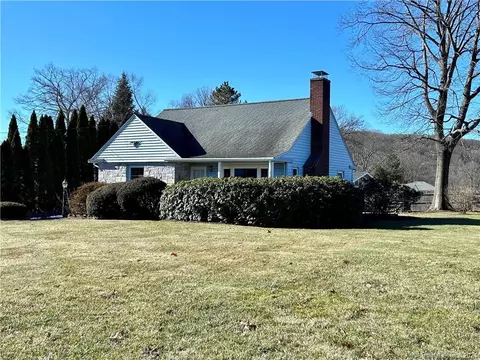 328 Morris Ave, Bristol, CT 06010
