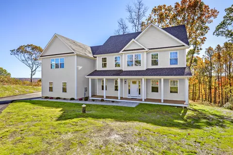 27 Hunting Ridge Rd, Brookfield, CT 06804