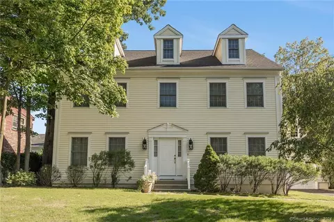 7 Tremont St, Greenwich, CT 06807