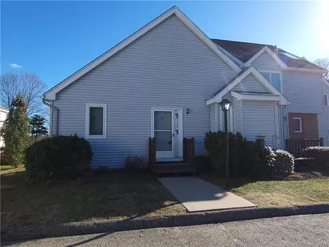 59 Eastbrook Hts #C, Mansfield, CT 06250