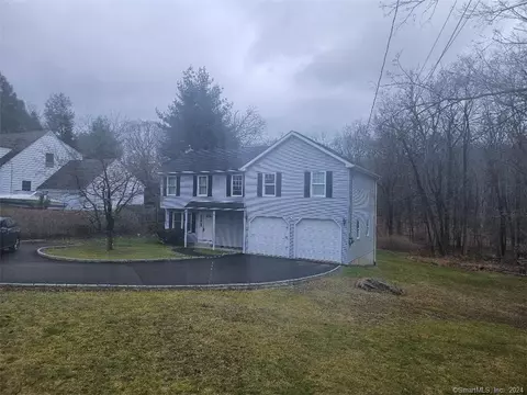 154 Westville Ave Ext, Danbury, CT 06811