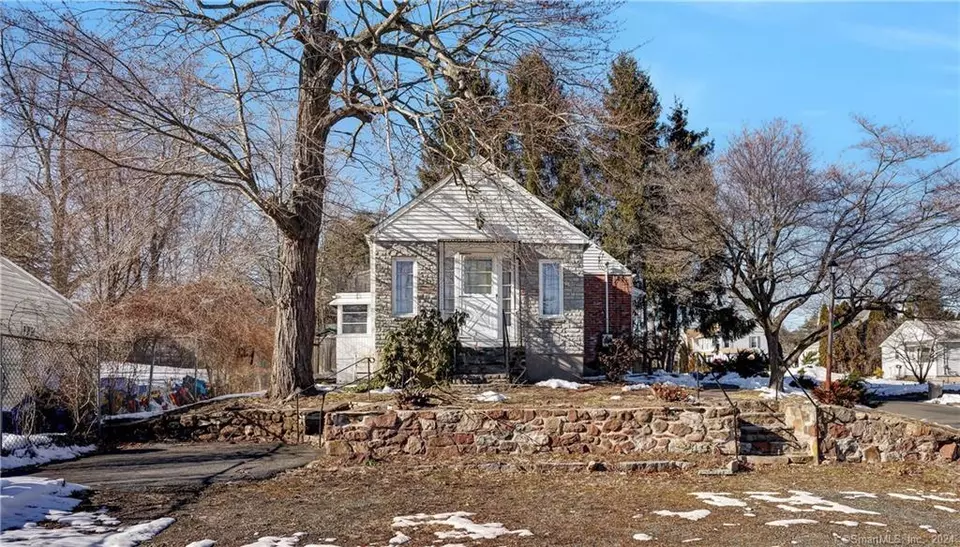 5 Barbara Rd, Bristol, CT 06010 34 Photos Movoto