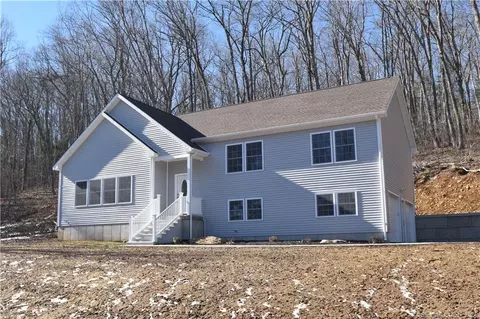 115 Polster Rd, Willington, CT 06279