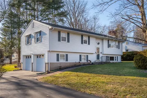 42 Sawmill Rd, Rocky Hill, CT 06067