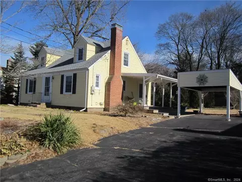 54 Grandview St, Manchester, CT 06040