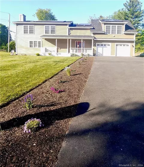 315 Racebrook Rd, Orange, CT 06477