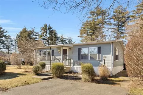 1 Pine St, Plainville, CT 06062