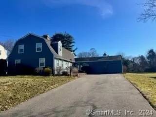 82 Boulter Rd, Wethersfield, CT 06109