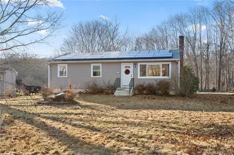 9 Sullivan Rd, Colchester, CT 06415
