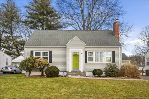 130 Federal St, West Hartford, CT 06110