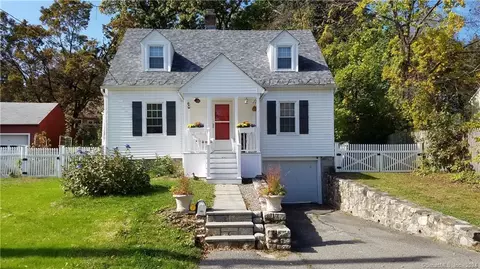 105 Sharon Ave, Torrington, CT 06790
