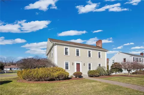 225 Highcrest Rd, Wethersfield, CT 06109