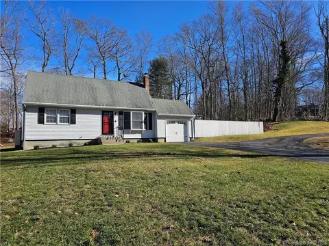 776 Colonel Ledyard Hwy, Ledyard, CT 06339