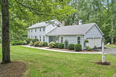 20 Asmara Way, Easton, CT 06612