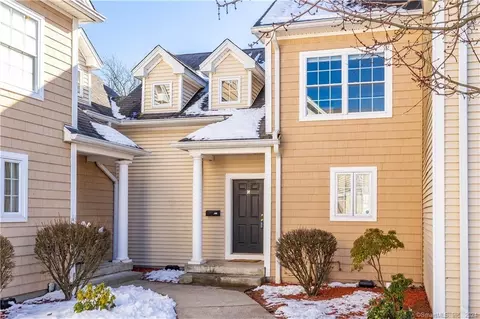 37 Alden St #G, Hartford, CT 06114