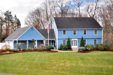 79 Stage Coach Rd, Windsor, CT 06095