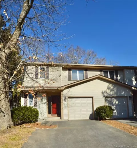 17 Uplands Way #17, Glastonbury, CT 06033