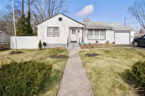 205 Terrace Ave, West Haven, CT 06516