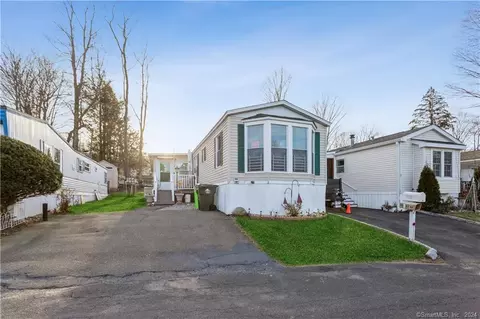 42 Miry Brook Rd #8, Danbury, CT 06810