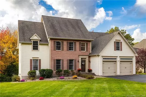 9 Winchester Way, Cromwell, CT 06416