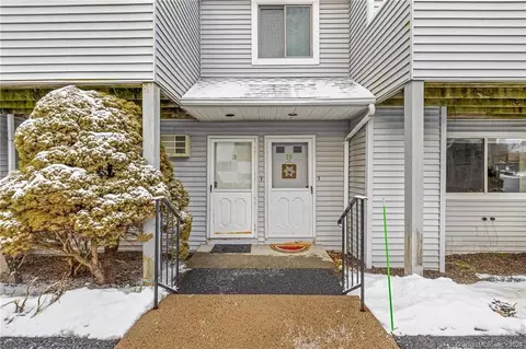 187 Lovers Ln #20, Torrington, CT 06790