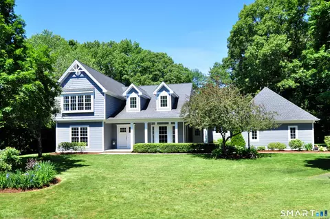 634 Thoreau Cir, Windsor, CT 06095