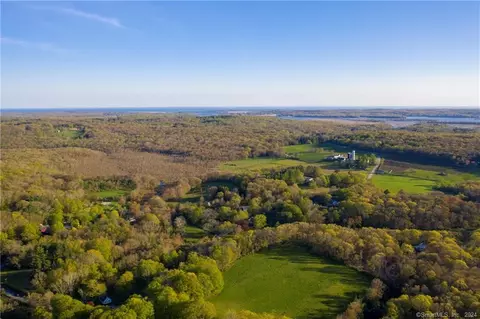 62 Sterling City Rd, Lyme, CT 06371