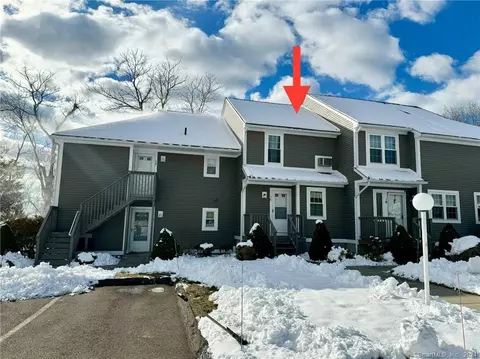 53 Brushy Plain Rd #1C, Branford, CT 06405