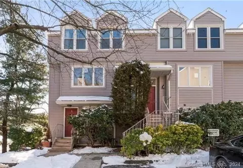 2700 Bedford St #N, Stamford, CT 06905