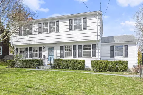 230 Osborne Hill Rd, Fairfield, CT 06824