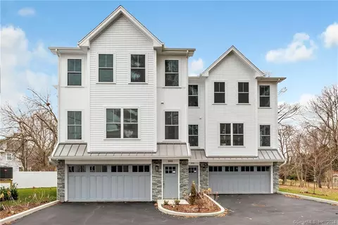 890 Oldfield Rd, Fairfield, CT 06824