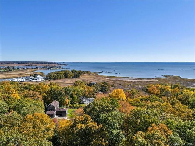 205 Chaffinch Island Rd, Guilford, CT 06437