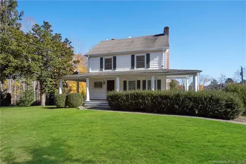 444 White Oak Shade Rd, New Canaan, CT 06840