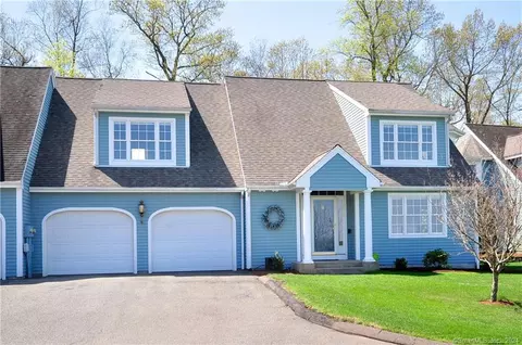 11 Overshot Dr #11, Glastonbury, CT 06073