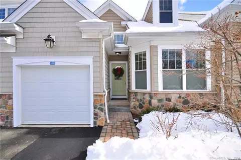 128 Bradford Walk, Farmington, CT 06032