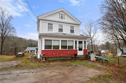 424 High St, Groton, CT 06355