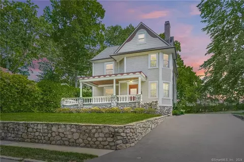 33 Glen Ter, Stamford, CT 06906