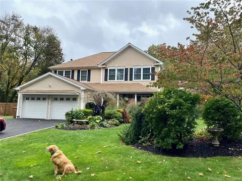 276 Soundview Ave, Shelton, CT 06484