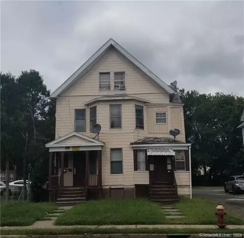 172-174 Bond St, Hartford, CT 06114
