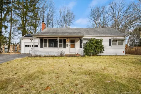 158 Whitewood Rd, Waterbury, CT 06708