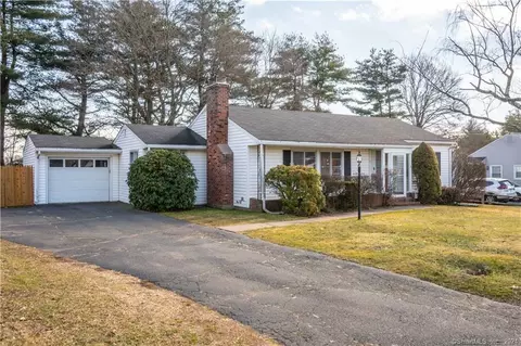 252 Maple St, Wethersfield, CT 06109
