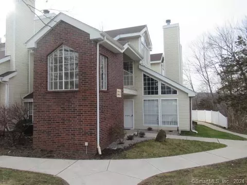 214 Carriage Crossing Ln #214, Middletown, CT 06457