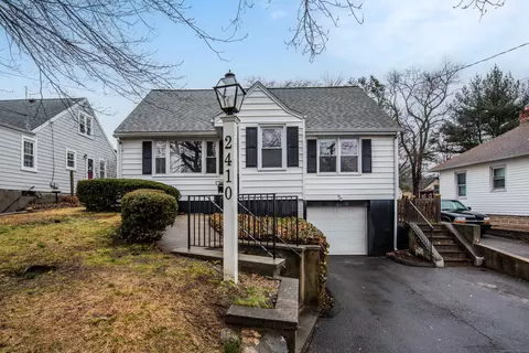 2410 Broadbridge Ave, Stratford, CT 06614