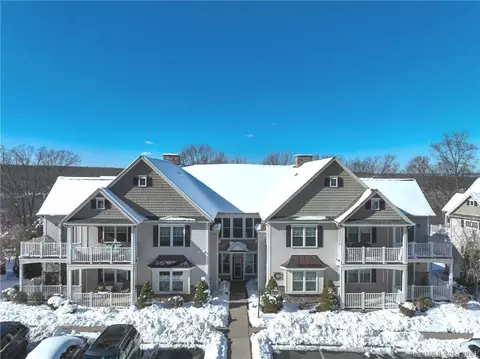 95 S Ridge Ln #C104, Berlin, CT 06037