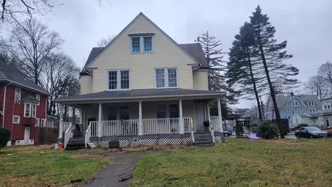 235 Ridgefield St, Hartford, CT 06112