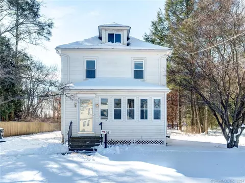 30 Robbins Rd, Berlin, CT 06037