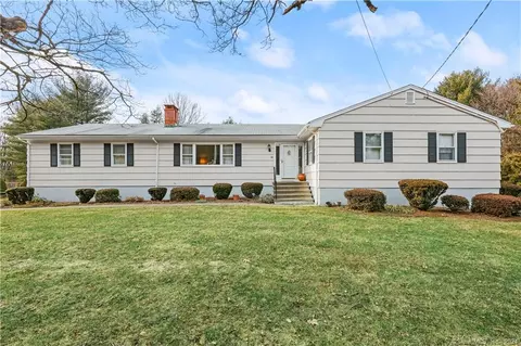66 Beers Rd, Easton, CT 06612