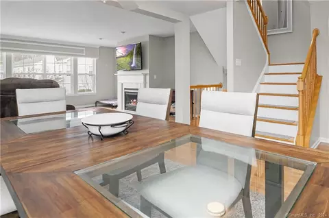 1904 Eaton Ct #1904, Danbury, CT 06810