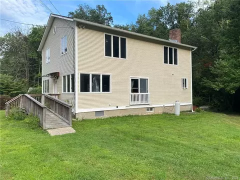 165 W Main St, Chester, CT 06412
